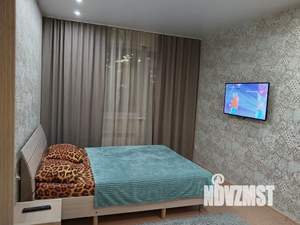 1-к квартира, посуточно, 40м2, 16/18 этаж