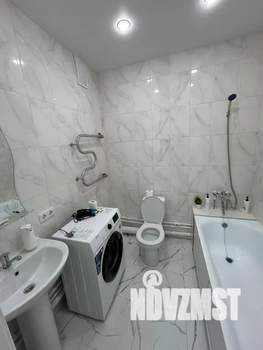 1-к квартира, посуточно, 40м2, 9/22 этаж