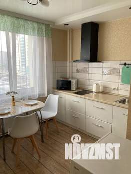 1-к квартира, посуточно, 34м2, 5/10 этаж