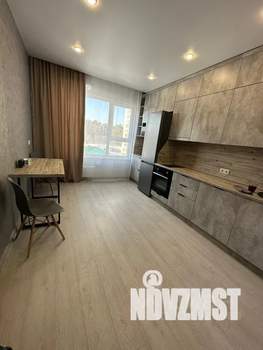 1-к квартира, посуточно, 47м2, 5/10 этаж