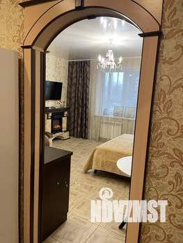 Студия квартира, посуточно, 35м2, 3/16 этаж