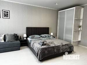 1-к квартира, посуточно, 36м2, 7/10 этаж