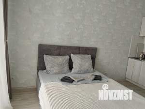 Студия квартира, посуточно, 32м2, 5/7 этаж