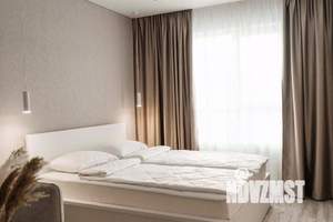 1-к квартира, посуточно, 40м2, 2/17 этаж
