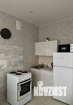 Студия квартира, посуточно, 24м2, 3/10 этаж