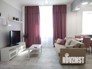 1-к квартира, посуточно, 57м2, 1/1 этаж