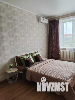 1-к квартира, посуточно, 36м2, 3/3 этаж