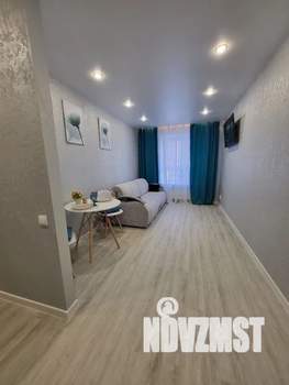 1-к квартира, посуточно, 38м2, 3/10 этаж