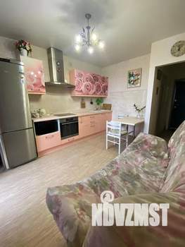 1-к квартира, посуточно, 34м2, 10/10 этаж