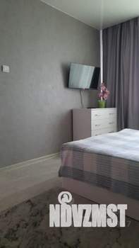 1-к квартира, посуточно, 32м2, 4/5 этаж