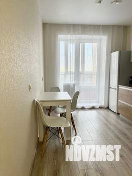 1-к квартира, посуточно, 43м2, 7/19 этаж