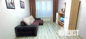 2-к квартира, посуточно, 43м2, 13/23 этаж