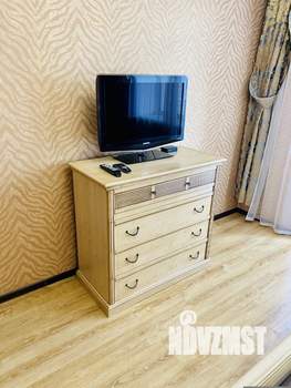 1-к квартира, посуточно, 36м2, 5/19 этаж