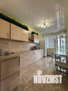 1-к квартира, посуточно, 44м2, 13/20 этаж