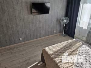 Студия квартира, посуточно, 30м2, 7/13 этаж