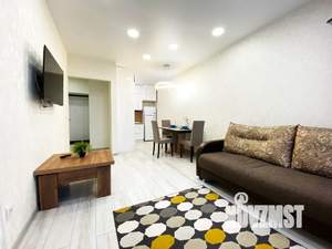 2-к квартира, посуточно, 40м2, 11/16 этаж