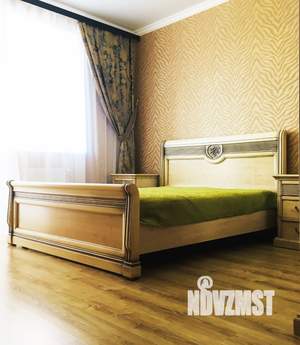 1-к квартира, посуточно, 35м2, 5/19 этаж