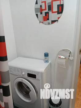 Студия квартира, посуточно, 11м2, 1/9 этаж