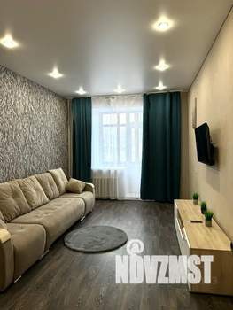 2-к квартира, посуточно, 50м2, 1/5 этаж