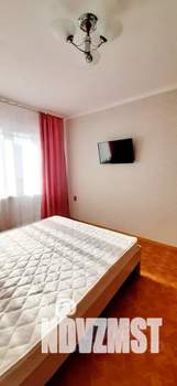 1-к квартира, посуточно, 34м2, 8/10 этаж