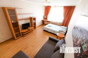 1-к квартира, посуточно, 39м2, 10/14 этаж
