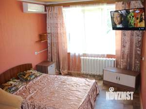 1-к квартира, посуточно, 33м2, 2/10 этаж