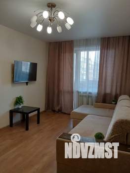 2-к квартира, посуточно, 40м2, 7/10 этаж