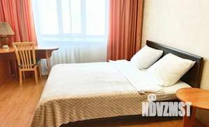 1-к квартира, посуточно, 42м2, 1/1 этаж