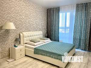 1-к квартира, посуточно, 34м2, 6/18 этаж