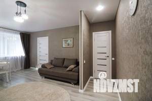 2-к квартира, посуточно, 45м2, 1/5 этаж