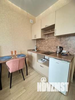 Студия квартира, посуточно, 30м2, 10/10 этаж