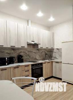 1-к квартира, посуточно, 39м2, 1/1 этаж