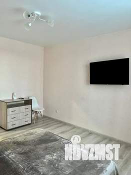 1-к квартира, посуточно, 43м2, 7/19 этаж