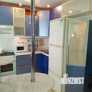 2-к квартира, посуточно, 45м2, 1/1 этаж