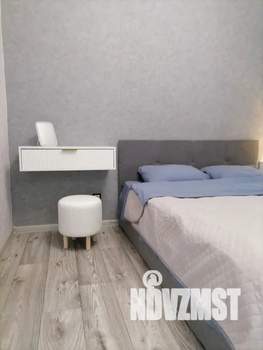 1-к квартира, посуточно, 30м2, 12/18 этаж