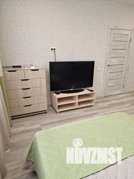 1-к квартира, посуточно, 36м2, 8/16 этаж