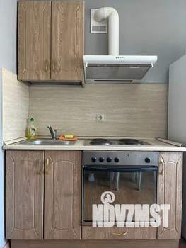 1-к квартира, посуточно, 35м2, 4/5 этаж