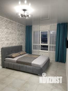 1-к квартира, посуточно, 39м2, 16/18 этаж