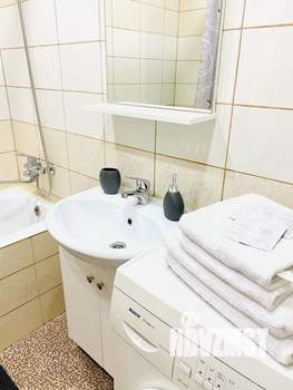 1-к квартира, посуточно, 49м2, 1/1 этаж