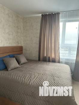 1-к квартира, посуточно, 38м2, 11/18 этаж