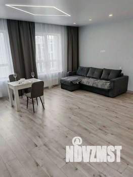 1-к квартира, посуточно, 60м2, 1/1 этаж