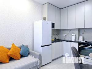 1-к квартира, посуточно, 42м2, 4/25 этаж