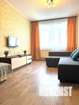 2-к квартира, посуточно, 62м2, 5/16 этаж