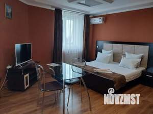 1-к квартира, посуточно, 28м2, 4/4 этаж