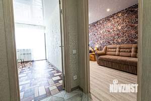 1-к квартира, посуточно, 42м2, 9/16 этаж