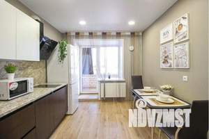 1-к квартира, посуточно, 40м2, 1/16 этаж