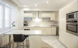 4-к квартира, вторичка, 140м2, 2/4 этаж