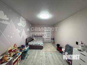 4-к квартира, вторичка, 100м2, 2/9 этаж