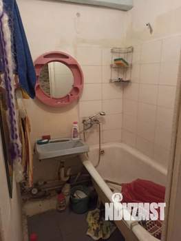 2-к квартира, вторичка, 44м2, 1/5 этаж