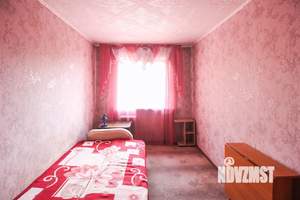 3-к квартира, вторичка, 62м2, 4/5 этаж